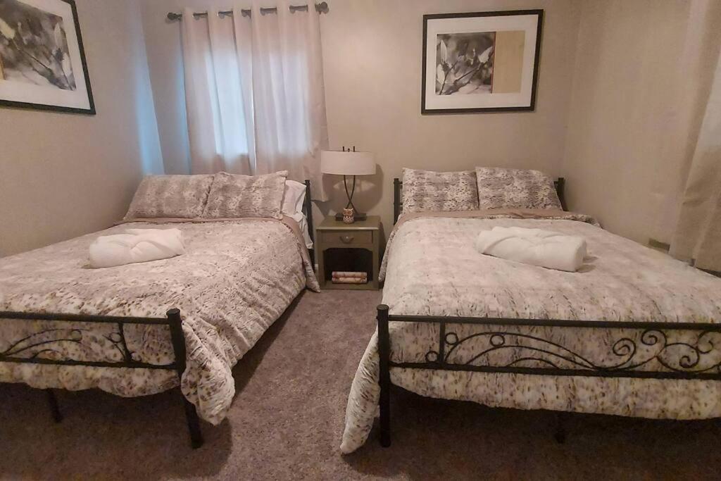 Cheerful 3 Bedroom House. Great Location كولورادو سبرينغس المظهر الخارجي الصورة